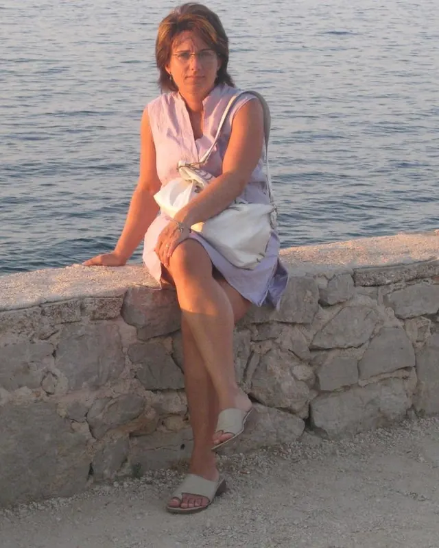 Julie, 40 ans, rencontre sexe à Les Mages
