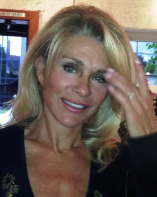 Marie-Noëlle, 56 ans, rencontre sexe à Viviers