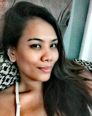 Shalini, 34 ans, rencontre sexe à Aubenas